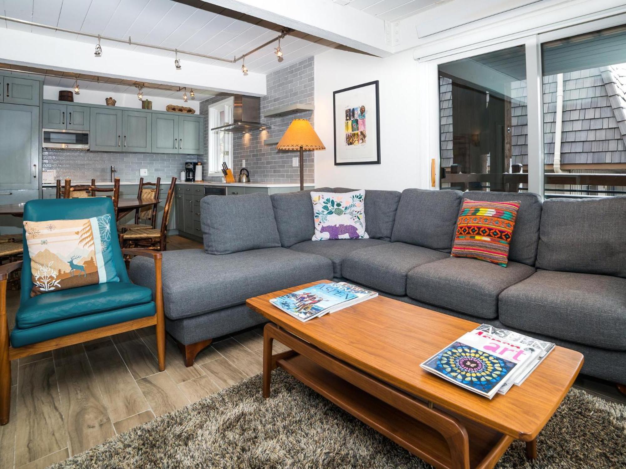 Lift One Condominiums - One, Two, Three Bedroom Units Adjacent To Downtown 아스펜 객실 사진