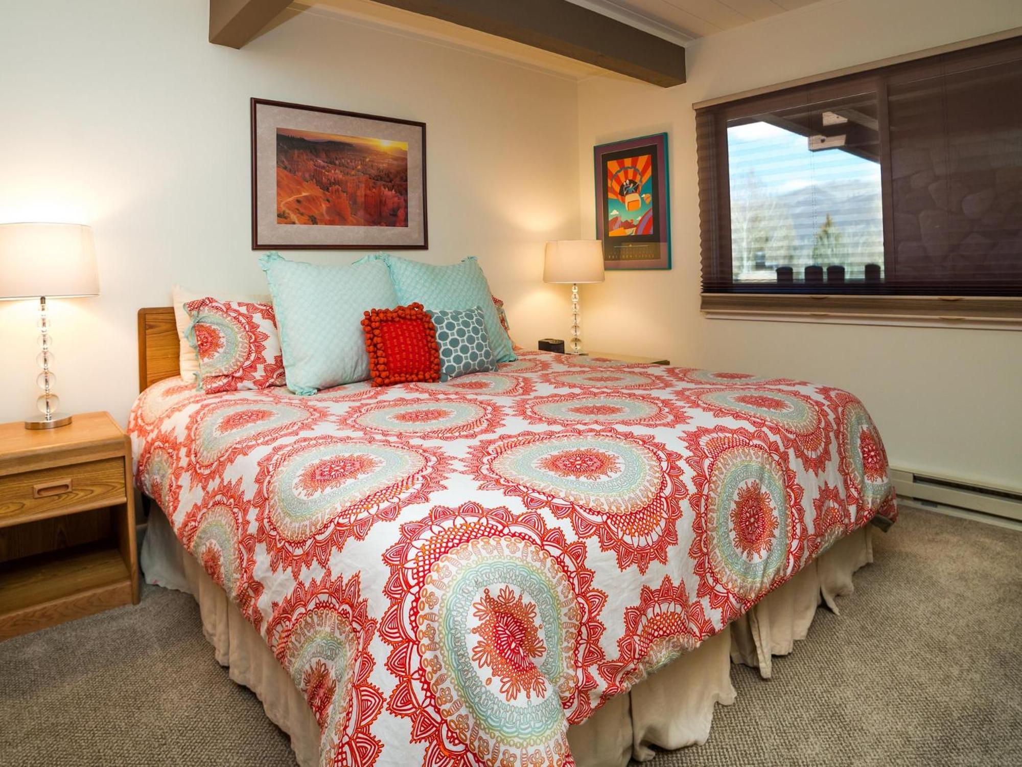 Lift One Condominiums - One, Two, Three Bedroom Units Adjacent To Downtown 아스펜 객실 사진